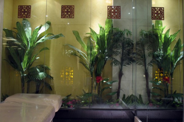 长沙芙蓉华天桑拿：夜生活养生新选择